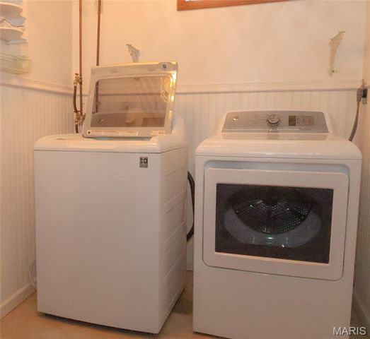 2111 Chatport Road, Oakville, MO 63129