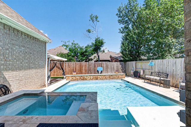 3115 Millbrook Drive, Pearland, TX 77584