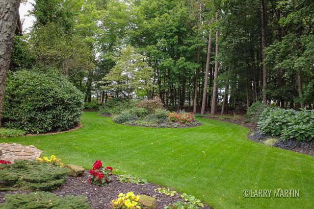 1895 W Lakewood Boulevard, Holland, MI 49424