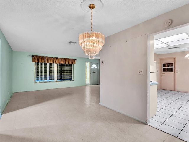 4514 NW 43rd Terrace, Tamarac, FL 33319