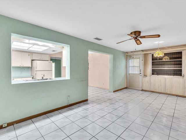 4514 NW 43rd Terrace, Tamarac, FL 33319