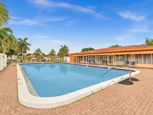 4514 NW 43rd Terrace, Tamarac, FL 33319
