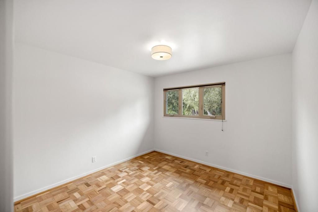 Image 12 of property listing at 36 Wellings Place, Monterey, CA 93940