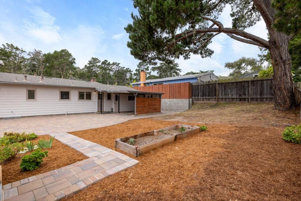 Image 20 of property listing at 36 Wellings Place, Monterey, CA 93940