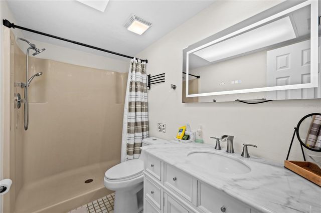 182 BOUNDARY BOULEVARD B, Rotonda West, FL 33947