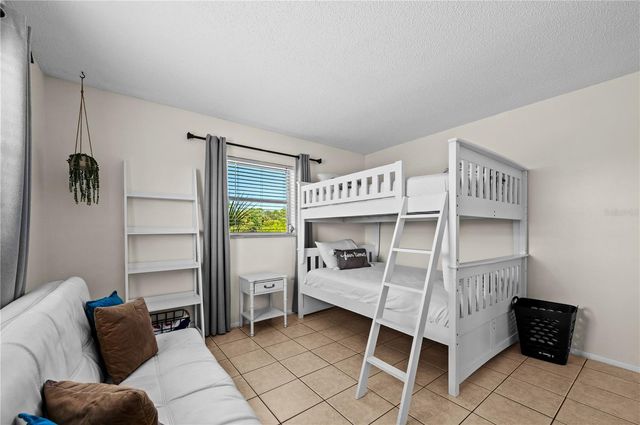 182 BOUNDARY BOULEVARD B, Rotonda West, FL 33947