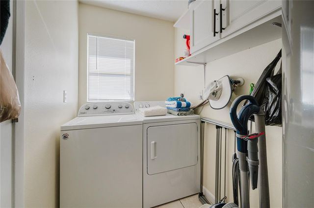 182 BOUNDARY BOULEVARD B, Rotonda West, FL 33947