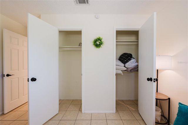 182 BOUNDARY BOULEVARD B, Rotonda West, FL 33947
