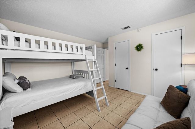 182 BOUNDARY BOULEVARD B, Rotonda West, FL 33947
