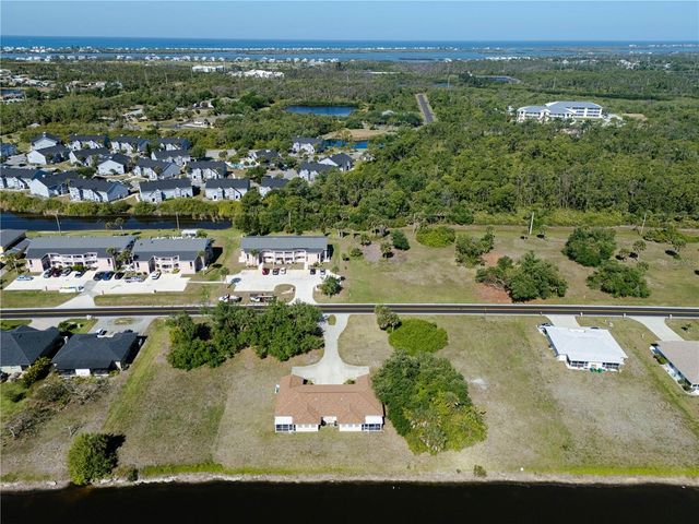 182 BOUNDARY BOULEVARD B, Rotonda West, FL 33947