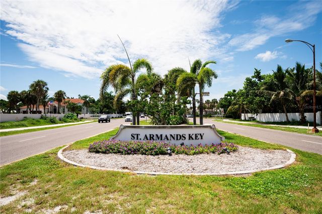 182 BOUNDARY BOULEVARD B, Rotonda West, FL 33947