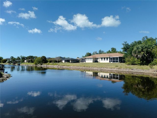 182 BOUNDARY BOULEVARD B, Rotonda West, FL 33947