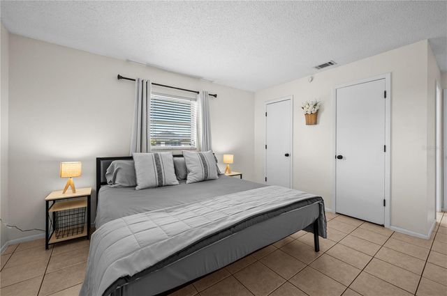 182 BOUNDARY BOULEVARD B, Rotonda West, FL 33947