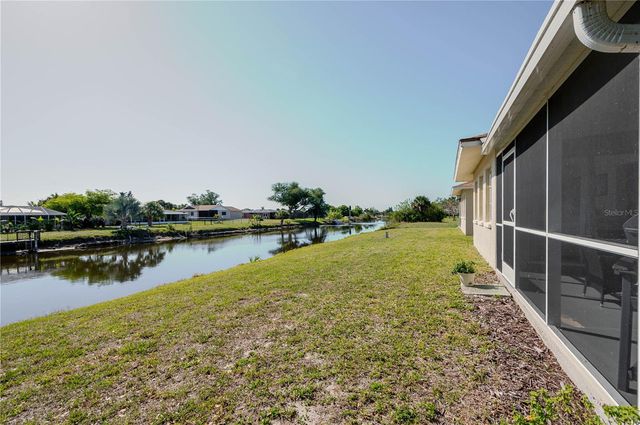 182 BOUNDARY BOULEVARD B, Rotonda West, FL 33947