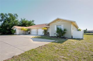 182 BOUNDARY BOULEVARD B, Rotonda West, FL 33947
