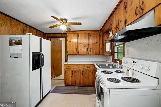 1665 Kansas Jake Road, Waco, GA 30182