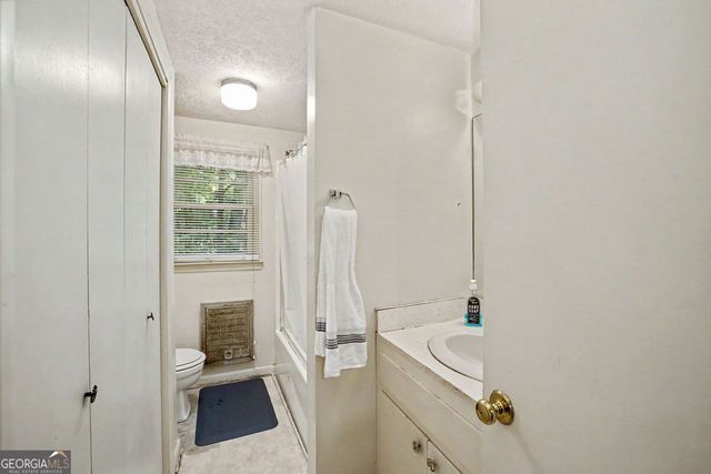 1665 Kansas Jake Road, Waco, GA 30182