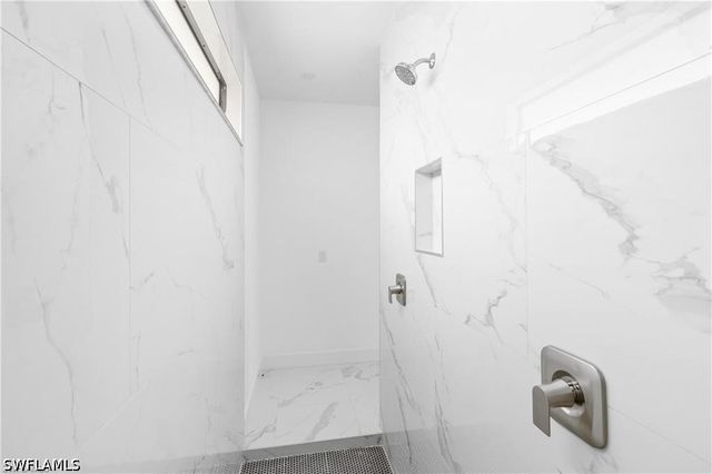 1806 NE 21st PL, Cape Coral, FL 33909