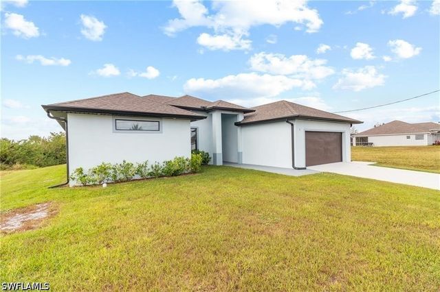1806 NE 21st PL, Cape Coral, FL 33909