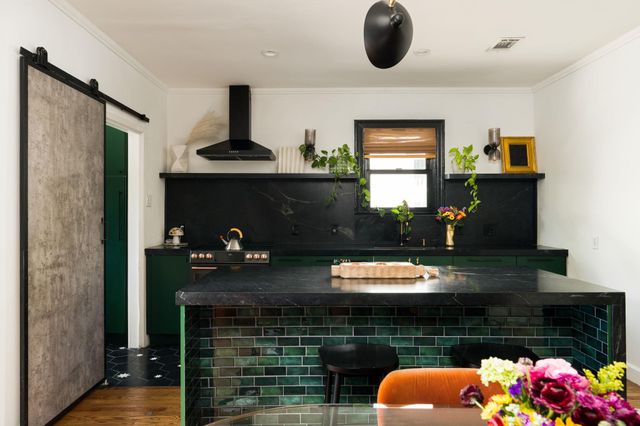 1704 Wethersfield RD, Austin, TX 78703