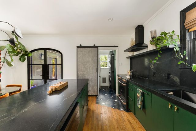 1704 Wethersfield RD, Austin, TX 78703