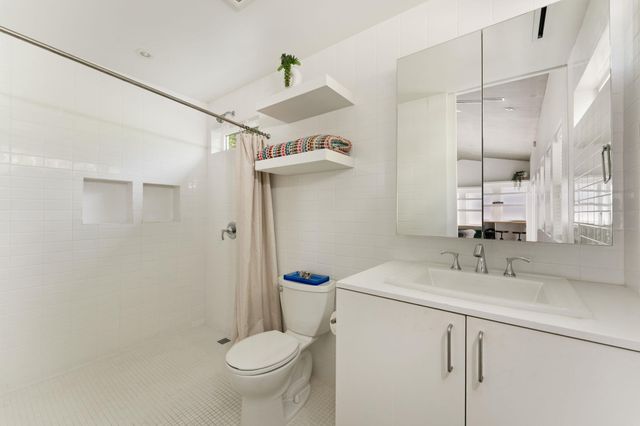 1704 Wethersfield RD, Austin, TX 78703