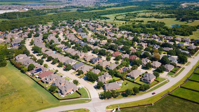 802 Anthem Lane, Forney, TX 75126