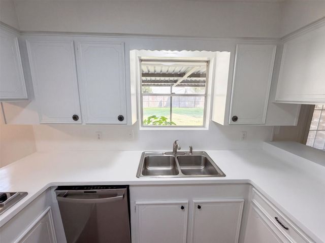 1913 Atlanta Street, Deer Park, TX 77536
