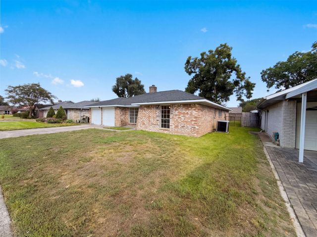 1913 Atlanta Street, Deer Park, TX 77536