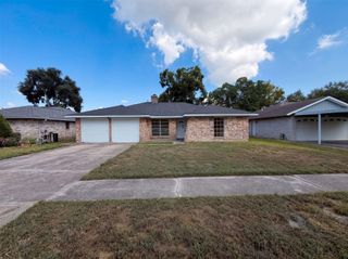 1913 Atlanta Street, Deer Park, TX 77536