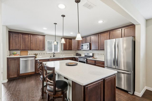 8915 Twin Pines Lane, Frisco, TX 75036