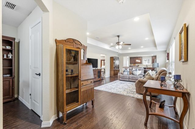 8915 Twin Pines Lane, Frisco, TX 75036
