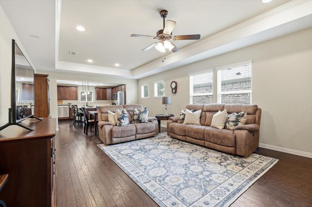 8915 Twin Pines Lane, Frisco, TX 75036