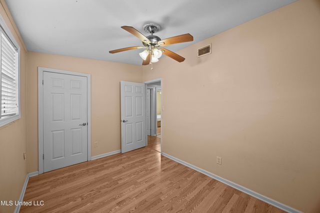 5517 Grafton Street, Jackson, MS 39206