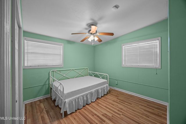 5517 Grafton Street, Jackson, MS 39206