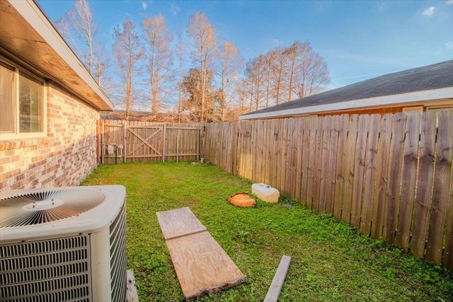 148 Fir St, Raceland, LA 70394