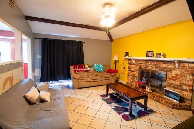 148 Fir St, Raceland, LA 70394