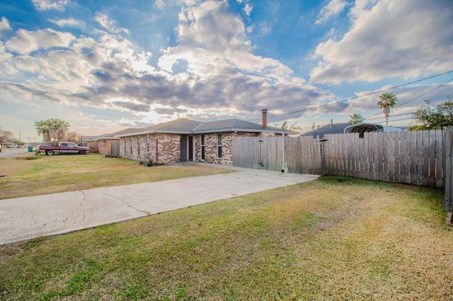 148 Fir St, Raceland, LA 70394