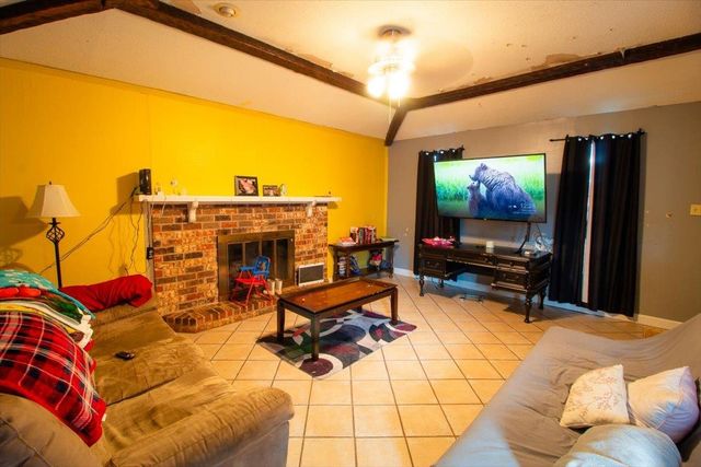 148 Fir St, Raceland, LA 70394