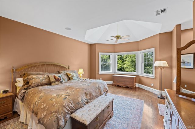1492 Skunk Lane, Cutchogue, NY 11935