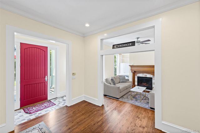 1492 Skunk Lane, Cutchogue, NY 11935