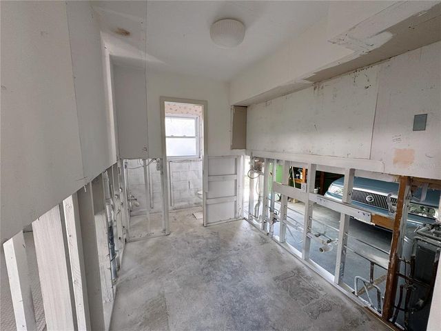 618 GLADSTONE LANE, Holmes Beach, FL 34217