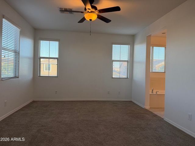 2275 S Agnes Lane, Gilbert, AZ 85295