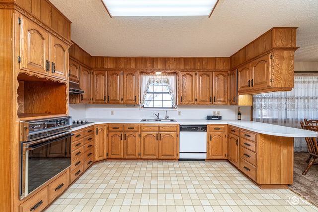 3069 Fairview School Rd, San Angelo, TX 76904