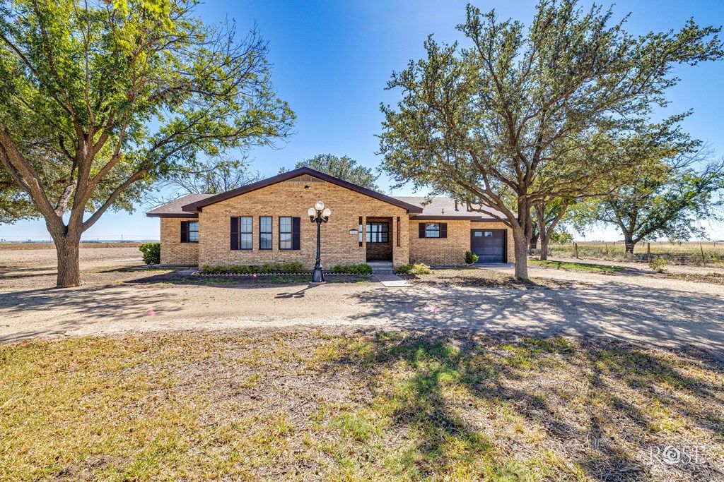 Image 13 of property listing at 3069 Fairview School Rd, San Angelo, TX 76904