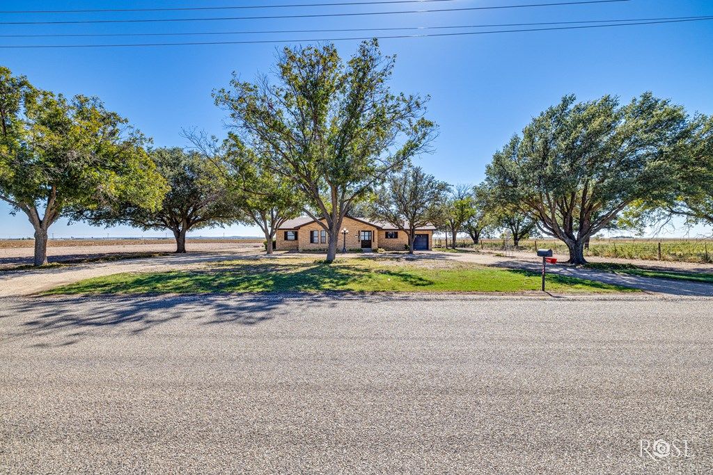 Image 6 of property listing at 3069 Fairview School Rd, San Angelo, TX 76904