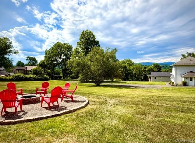 40 Highland Avenue, Kerhonkson, NY 12446