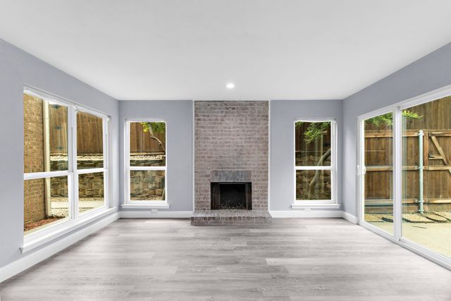 2222 Salem Drive, Carrollton, TX 75006