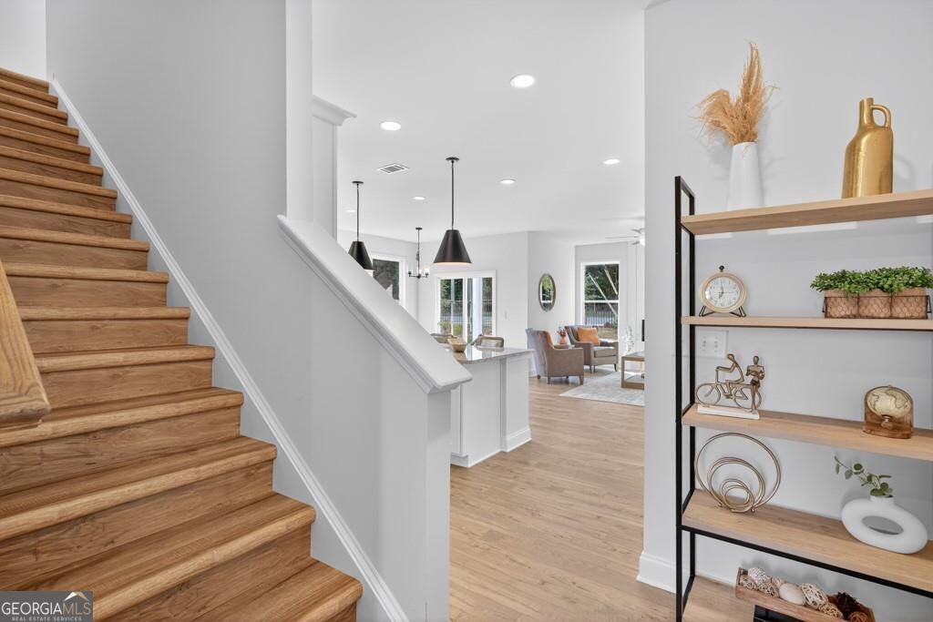 169 Windsor Park Court, Jefferson, GA 30549 — photo 2
