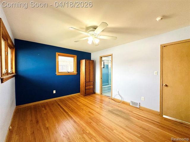 23213 Greencrest Street, Saint Clair Shores, MI 48080